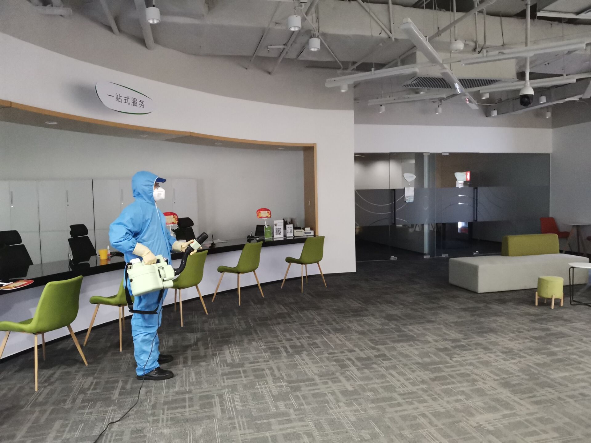 很多企業(yè)在生產(chǎn)過程中安裝辦公室消毒公司有哪些通過了環(huán)保檢測(cè)