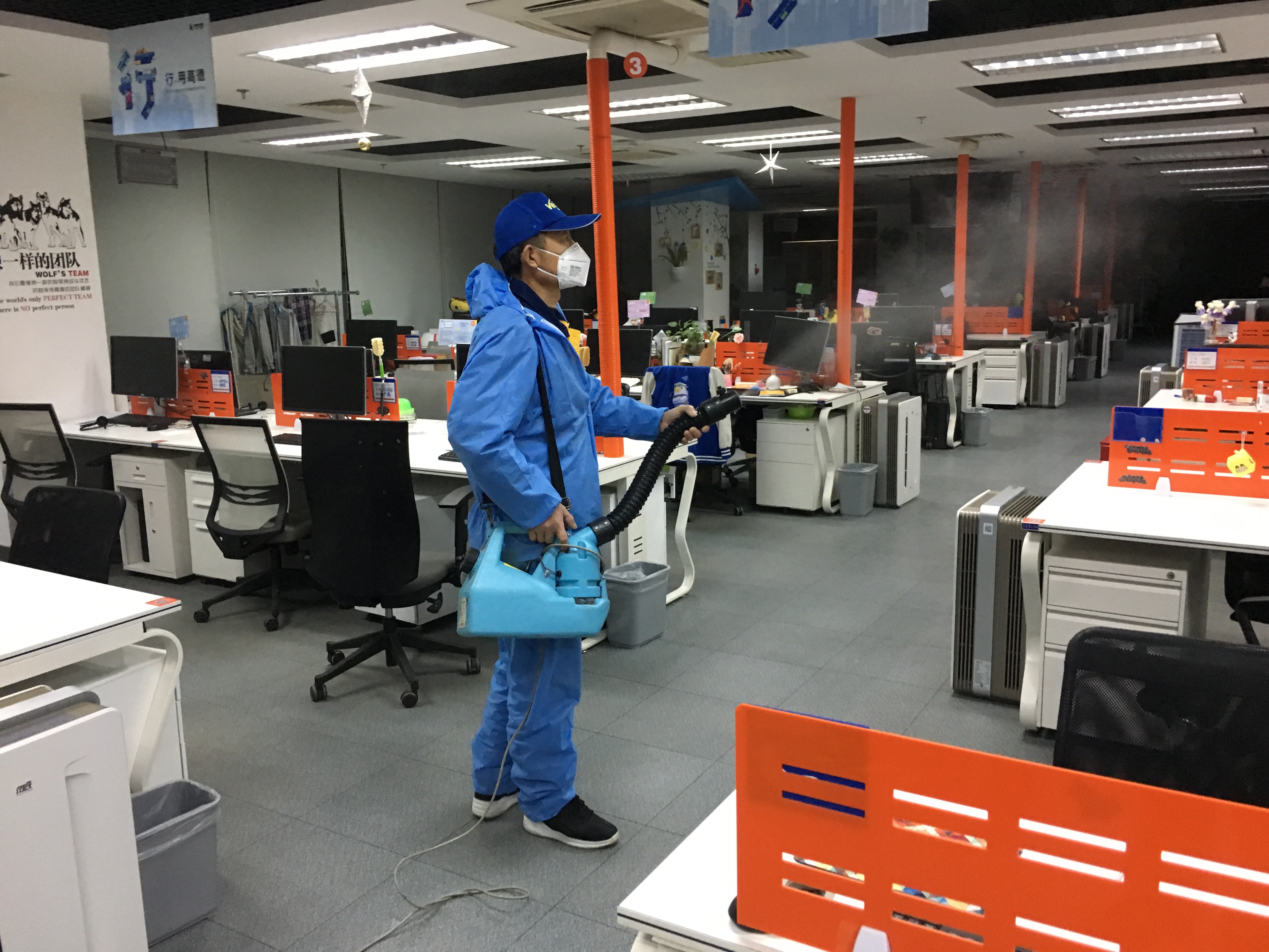 幼兒園噴霧消毒公司的報價機(jī)器在一些目前幼兒園裝修中被使用